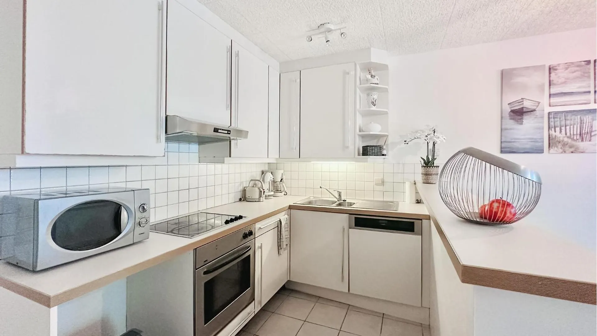 2 Bedroom Lovely Apartment In Oostende Belgium
